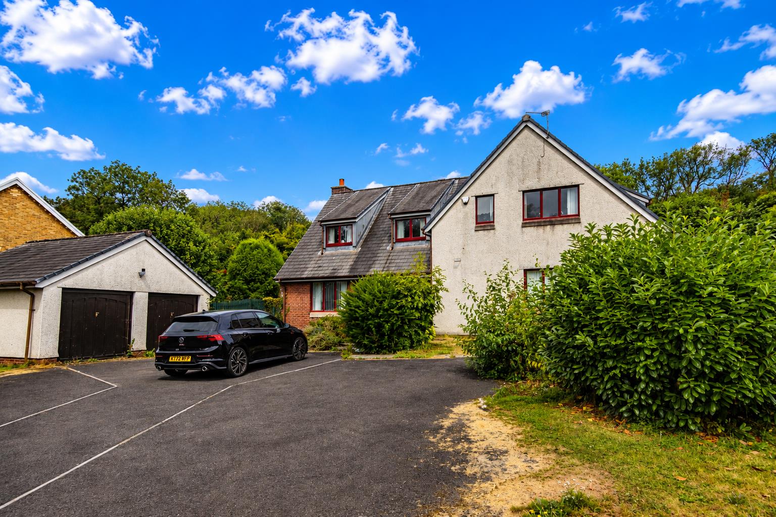 School Road, Miskin, Pontyclun